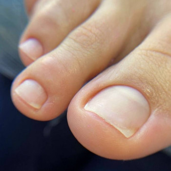 Педикюр повний без покриття
                    Нігтьова студія Heiko Nails Дніпро