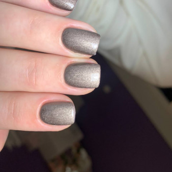 Різноматне покриття 
Більше 200 відтінків