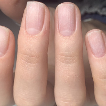 Манікюр в класичній техніці