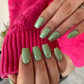 Комплексний манікюр в студії Heiko Nails