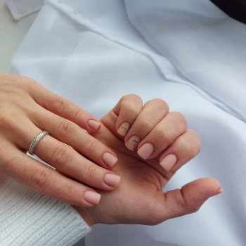 Комплексний манікюр в студії Heiko Nails