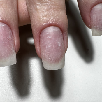 Манікюр
                    Салон краси Мастерская красоты "Queen" Київ