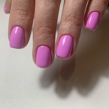 Покриття гель лаком
                    Салон краси Мастерская красоты "Queen" Київ