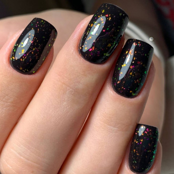 Покриття гель лаком
                    Салон краси Мастерская красоты "Queen" Київ