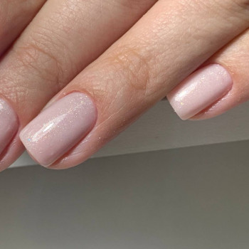 Покриття гель лаком
                    Салон краси Мастерская красоты "Queen" Київ