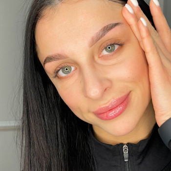 Ламінування брів?