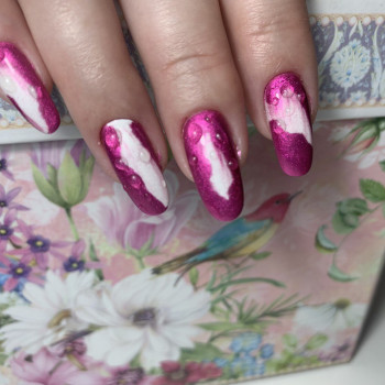 Укріплення гелем нігтів
                    Салон краси Мастерская красоты "Queen" Київ