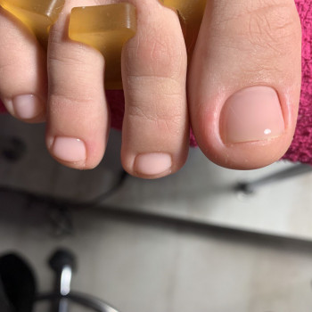 Педикюр
                    Салон краси Мастерская красоты "Queen" Київ