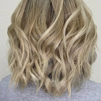 Укладка волосся блонд теплий, фото - Салон краси Balayage