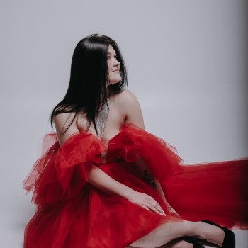 Індивідуальна фотосесія в студії
                    Фотограф Вероніка Вінниця