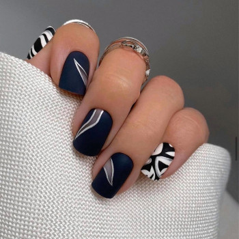 Манікюр з покриттям Гель Лак