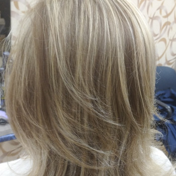 Фарбування, мелірування. Академмістечко
                    Салон краси Jazz Київ