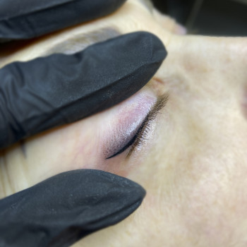 З розтушовкою