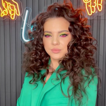 Кудрі + вечірній макіяж