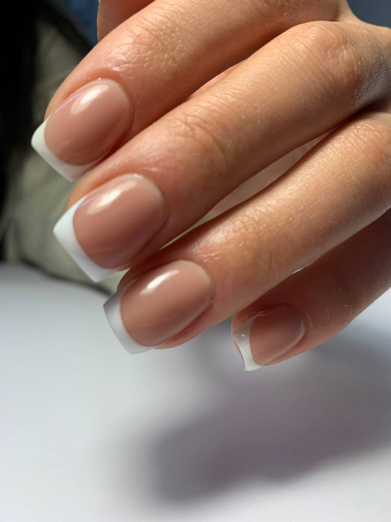 Покриття гелем + френч, фото - Мастер маникюра Яна Мисько