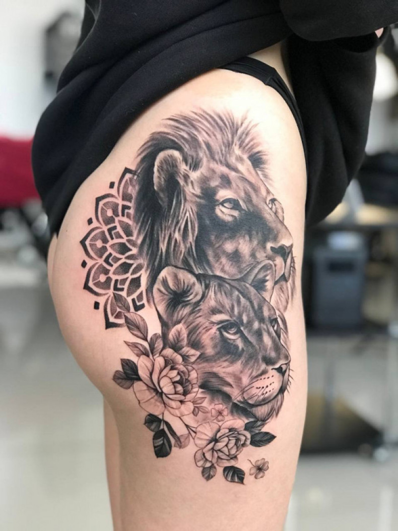 Для дівчат реалізм чорно-білі, фото - Тату салон Free Art Tattoo