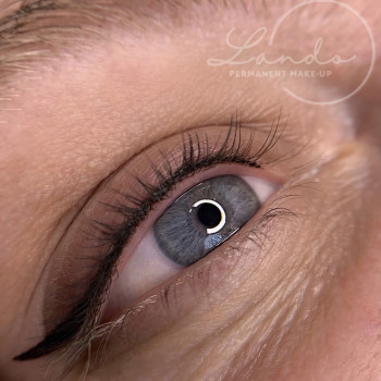 Перманентний макіяж
                    Майстер перманентного макіяжу Валентина Київ