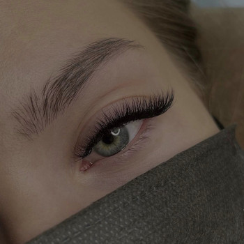 Нарощування вій
                    Салон красоты TIKITY Одесса