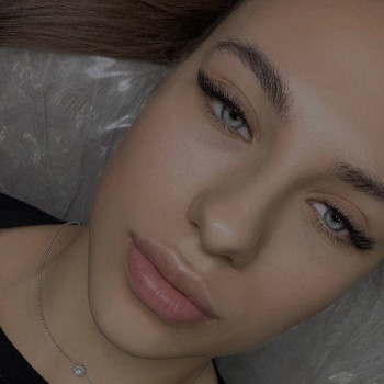 Нарощування вій
                    Салон красоты TIKITY Одесса