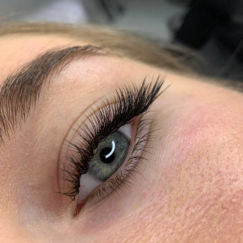 Нарощування вій
                    Салон красоты TIKITY Одесса