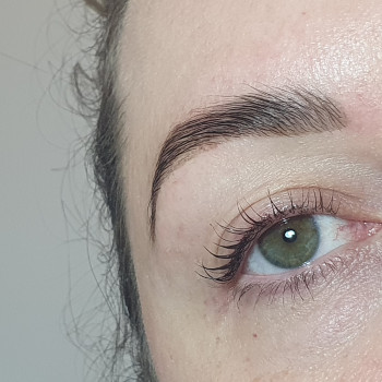 ламінування брів та вій