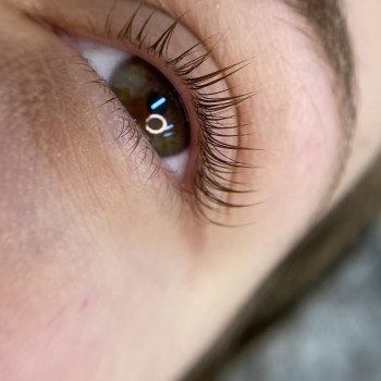 Ламінування вій без фарбування