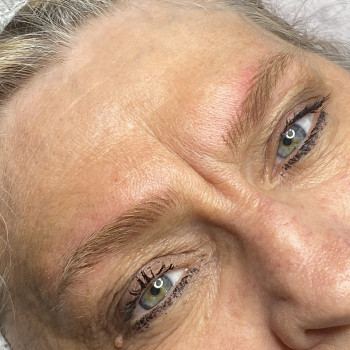 Перманент
                    Мастер перманентного макияжа Марина Павлоград