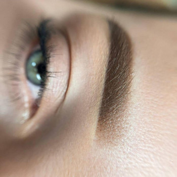 Перманент брів
                    Салон краси Martelle Львів