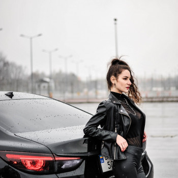 Фотосесія
                    Фотограф Юля Львов