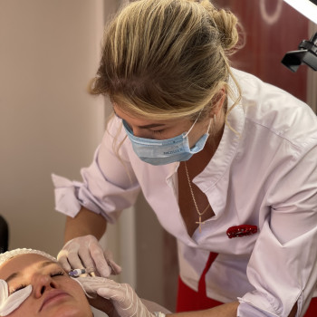 Люблю то, что я делаю?, фото - косметолог-инъекционист Олена Поліщук