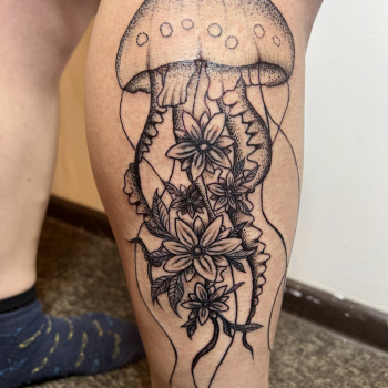 Тату на нозі медуза, фото - Майстер перманентного макіяжу Анна Понятенко