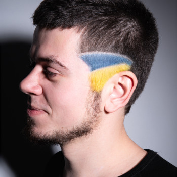 Чоловіче фарбування волосся
                    Салон краси DICTAT COLOR Київ