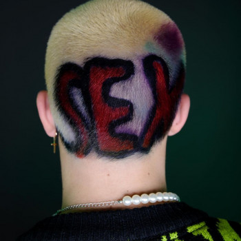 Чоловіче фарбування волосся
                    Салон краси DICTAT COLOR Київ