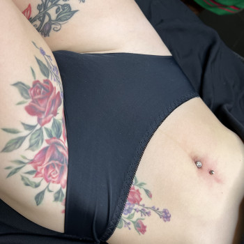 Прокол пупка
                    Мастер по пирсингу Татьяна Харьков