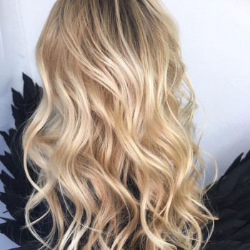 Вечірні зачіски
                    Перукар-візажист Елена Харків