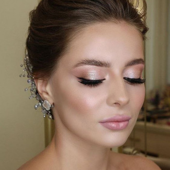 Весільний образ, макіяж, укладки, зачіски. Виїзд Київ та передмістя
                    Визажист Марьяна Киев