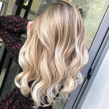 Весільний образ, макіяж, укладки, зачіски. Виїзд Київ та передмістя
                    Визажист Марьяна Киев