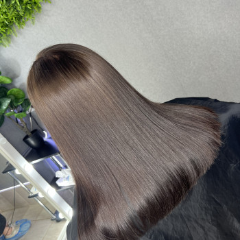 Колористика та лікування волосся, складні техніки фарбування
                    Мастер по наращиванию волос Ірина Киев