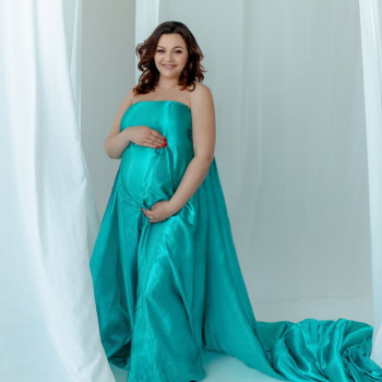 Макіяж на любий випадок
                    Майстер з нарощування волосся Елена Київ