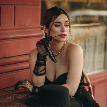 Образ на свадьбу
                    Майстер з нарощування волосся Елена Київ