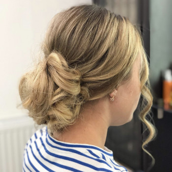 Укладання волосся
                    Салон красоты NS beauty studio Одесса