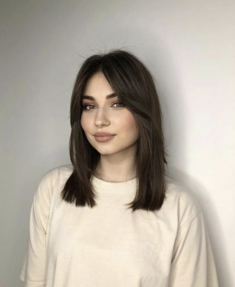 Стрижка на средние волосы женская с челкой, фото - Студия красоты NS Beauty Studio
