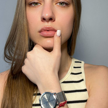 Оформлення брів хною чи фарбою
                    Бровіст Елена Дніпро