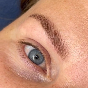 Оформлення брів
                    Салон красоты Баттерфляй Одесса