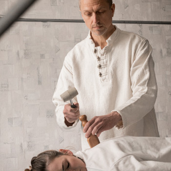 Міофасціальний масаж.