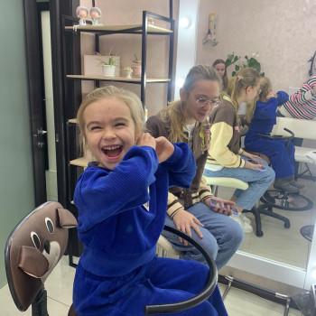 Майстер клас для підлітків з макіяжу ?