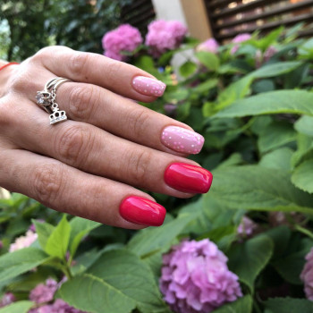 Манікюр весна рожевий на середні нігті, фото - Салон краси Центр Іванни Пиріг