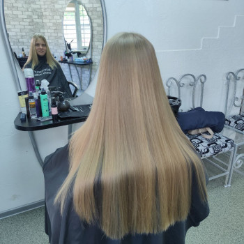 Стрижка жіноча
                    Салон краси Баттерфляй Одеса