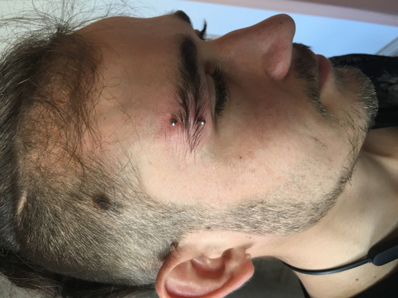 Пірсинг брови для хлопця, фото - Майстер з пірсингу Тетяна Ананьєва