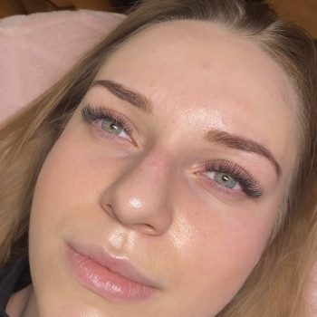 Фото з портфоліо майстра Дар’я Король (лешмейкер, Київ)